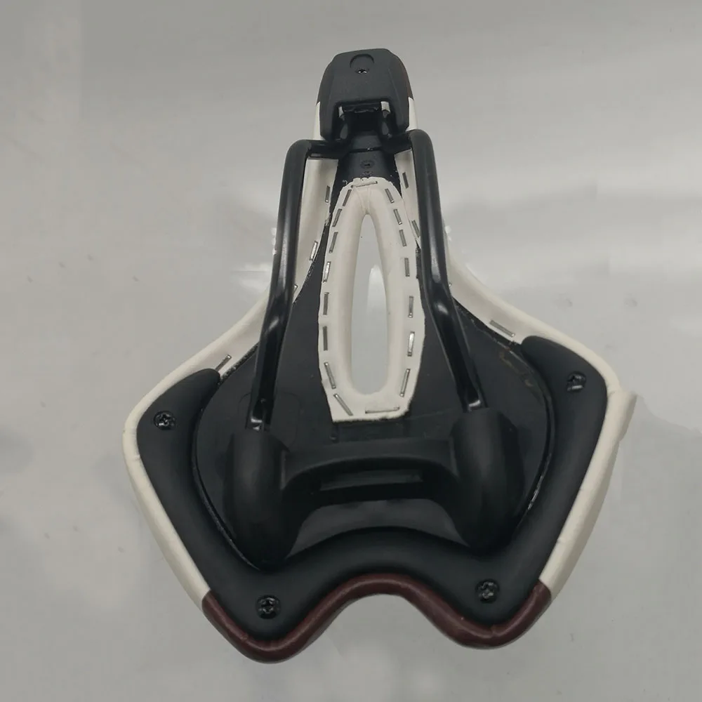 Новинка Romin Evo Велосипедное Седло полые удобные дышащие велосипедное седло MTB дорожный Велоспорт седло с