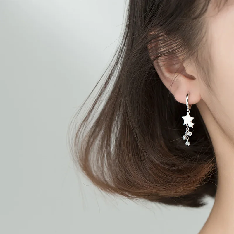 Женские длинные серьги-кольца из серебра 925 пробы с фианитами | Украшения и