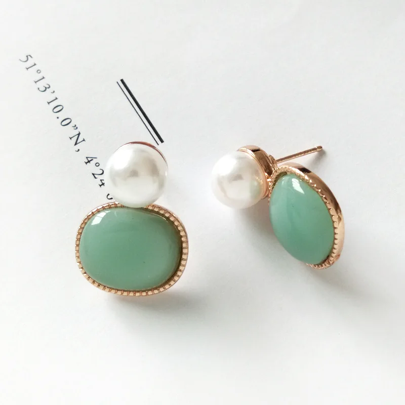Carvejewl Geometric Imitation Pearl Clip Earrings No Ear Hole Elegant square resin Clips on Earrings Without Piercing for Women - Metal Color: -1 POST