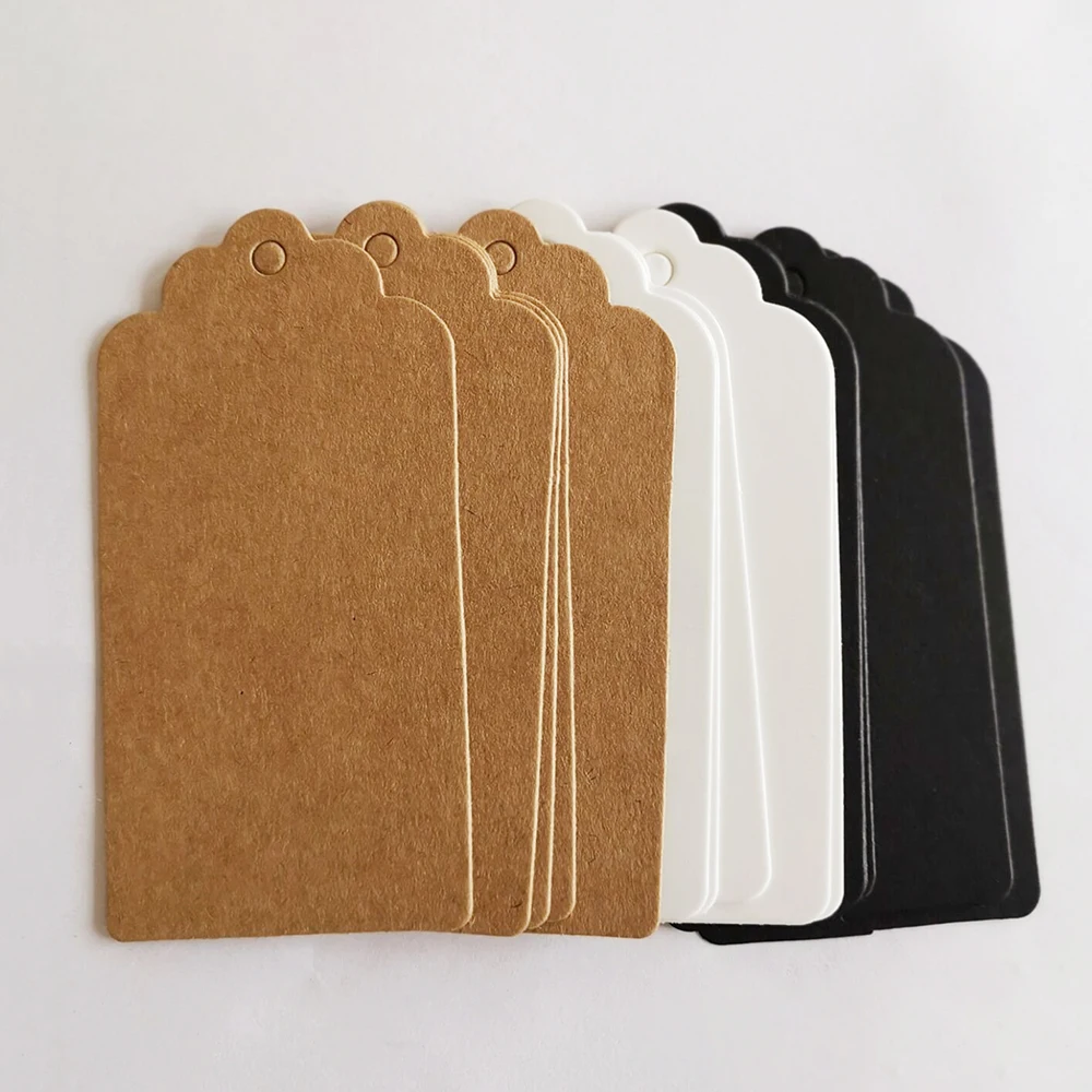 

30pcs 4.5x9cm Kraft Paper Tags Card Labels Paper Cards Tags DIY Christmas Wedding Party Favors Blank Hang Tag Gifts Packaging