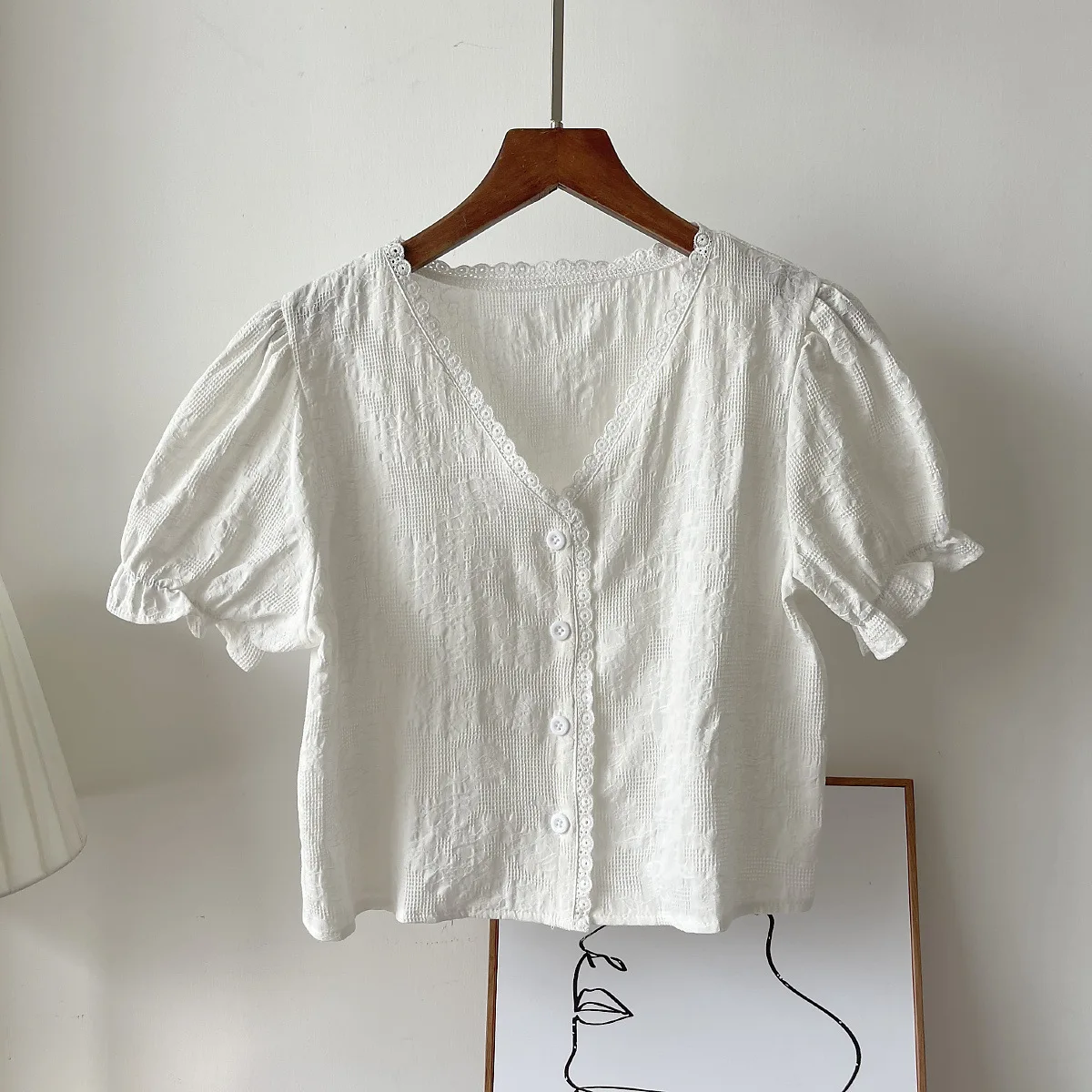 

Женская футболка на пуговицах, Повседневная однотонная простая футболка с V-образным вырезом и коротким рукавом, в Корейском стиле, лето 2021