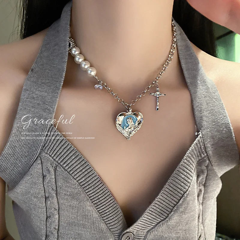 

2021 Fashion Love Cross Pendent Necklace For Women Romantic Luxury Rhinestone Crystal Chain Necklace Pearl Choker Jewelry