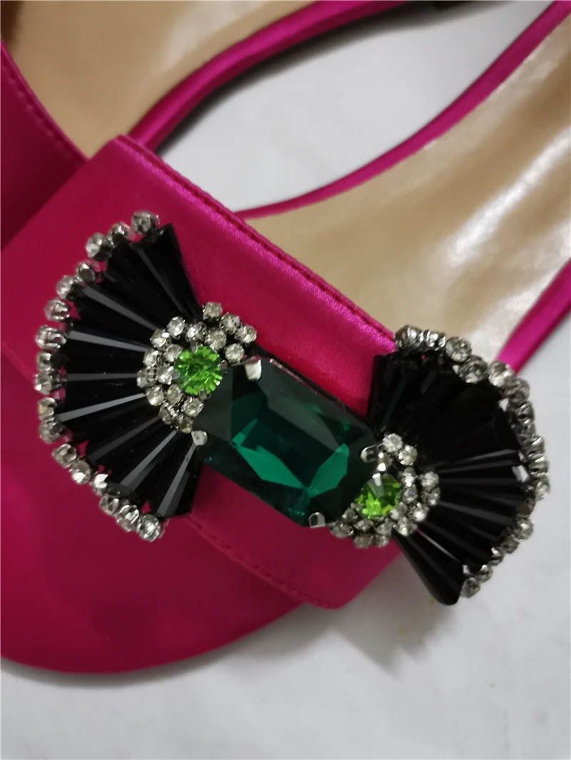 

Luxury Satin Flat Slippers Women Concise One-strap Slip-on Shoes Jeweled Dimaond Candy Butterfly-knot Decor Summer Shoes Woman