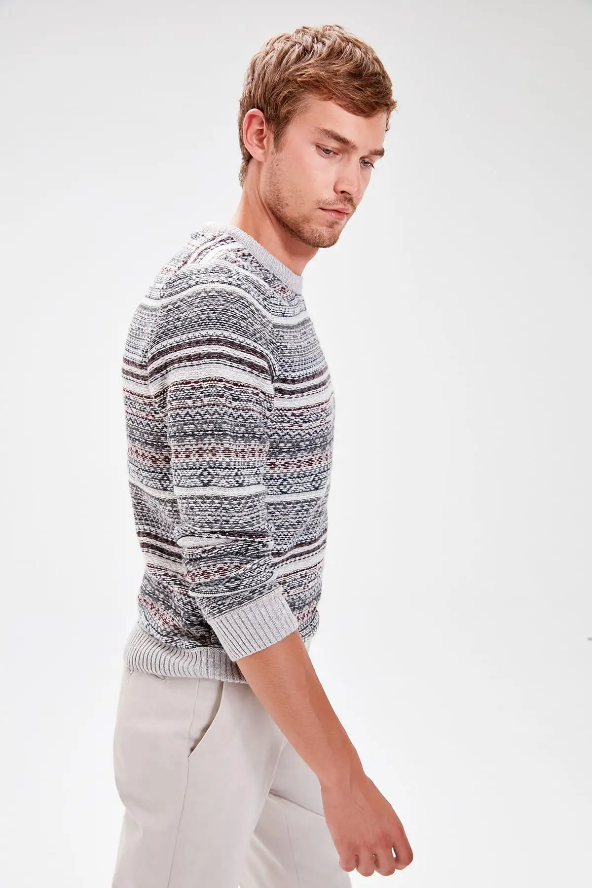 Мужской трикотажный свитер из жаккарда с воротником для велосипеда серый цвет