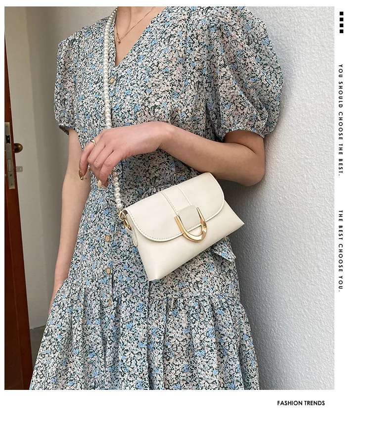

2021 Summer Women's Underarm Bag Retro Pearl Beads Small Square Bag Women Cover Closure Shoulder Messenger Bag