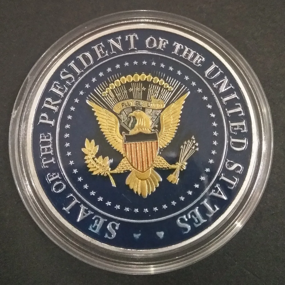 45-й президент США Дональд J. Коллекционная позолоченная сувенирная монета Трампа