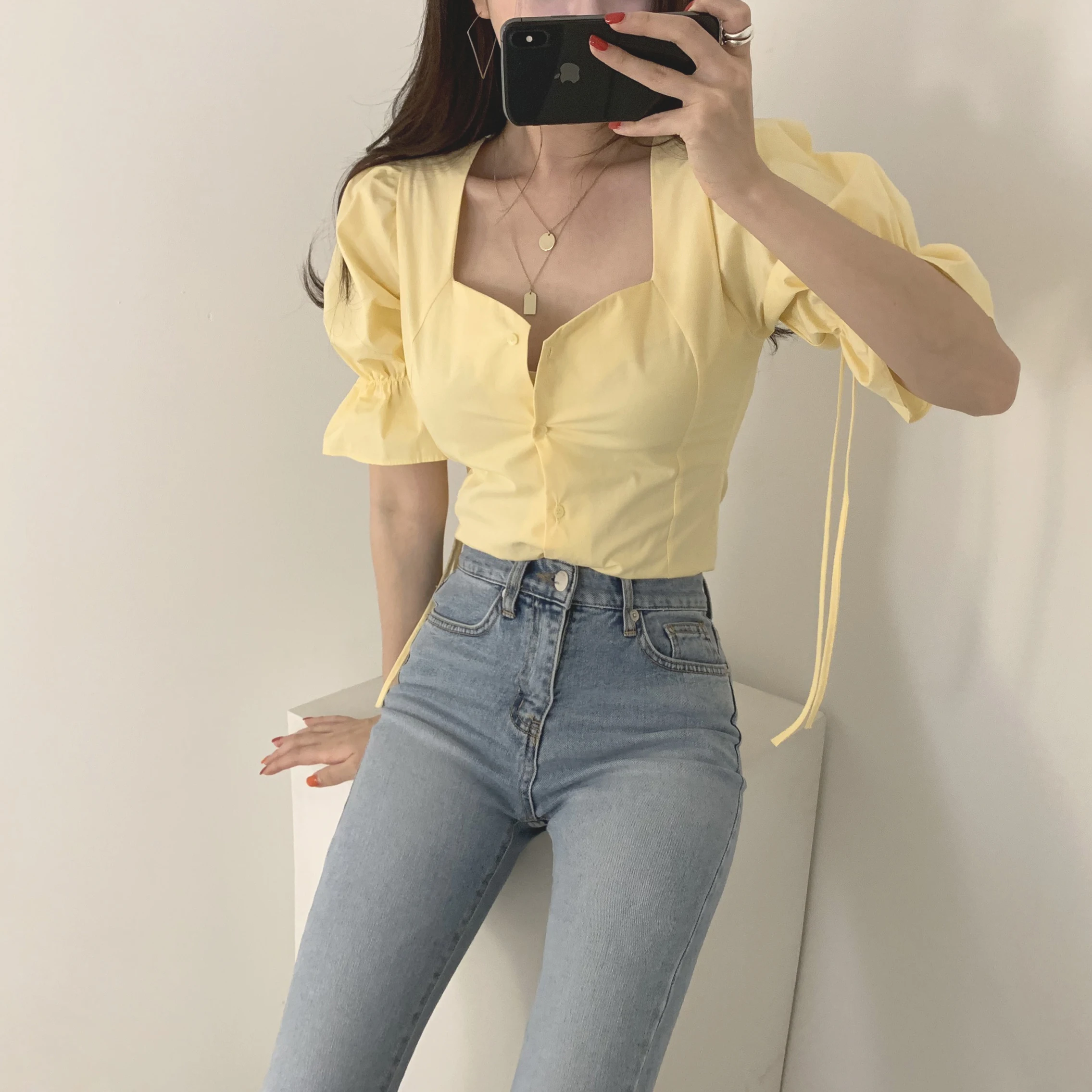 Женский офисный топ с коротким рукавом летняя пикантная туника v-образным