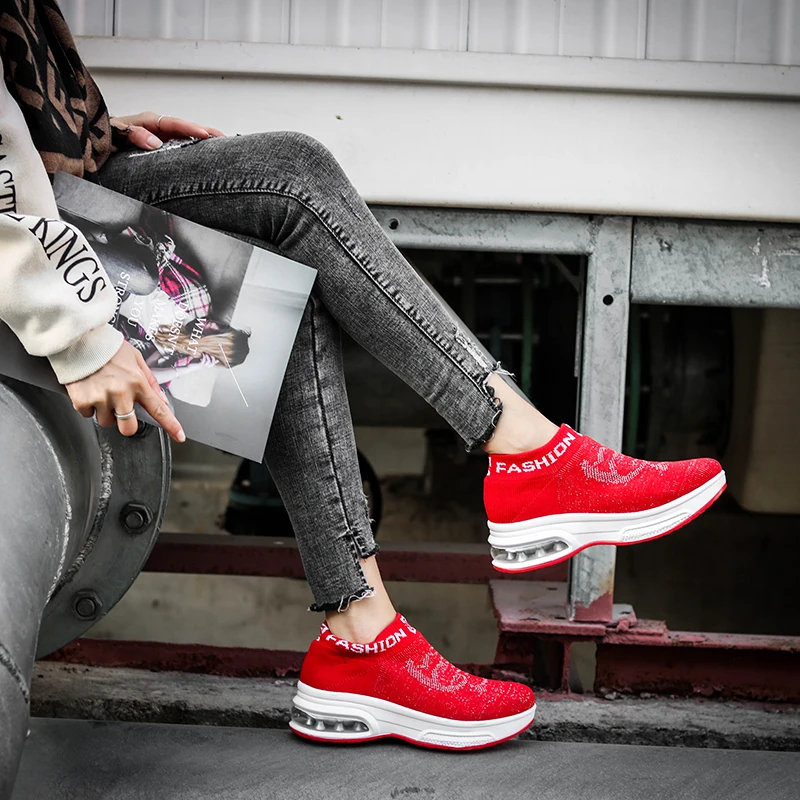 

Women Sneakers Breathable Mesh Height-increasing Female Sock Footwear Platform Sock Sneakers Thick Bottom Casual Walking Shoes