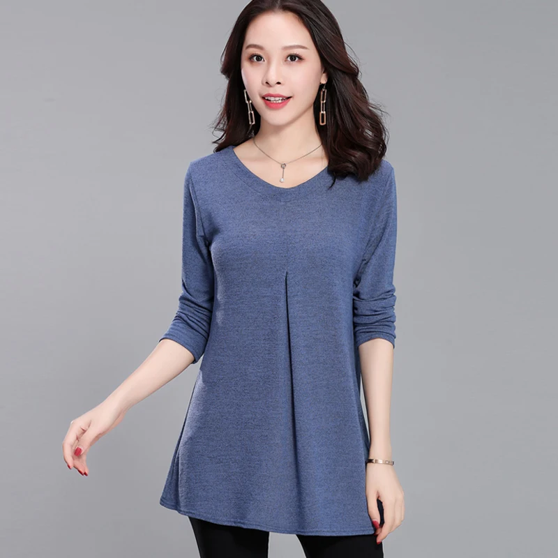 

Женская футболка с длинным рукавом и V-образным вырезом