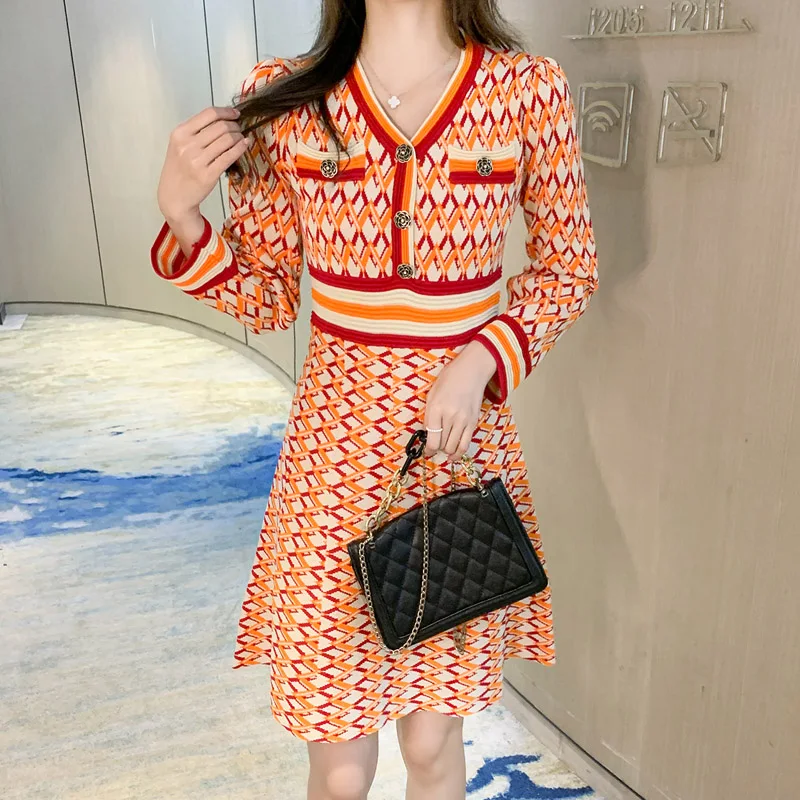 

Женское трикотажное платье в клетку, элегантное облегающее платье-свитер составного кроя с геометрическим узором и V-образным вырезом в Кор...