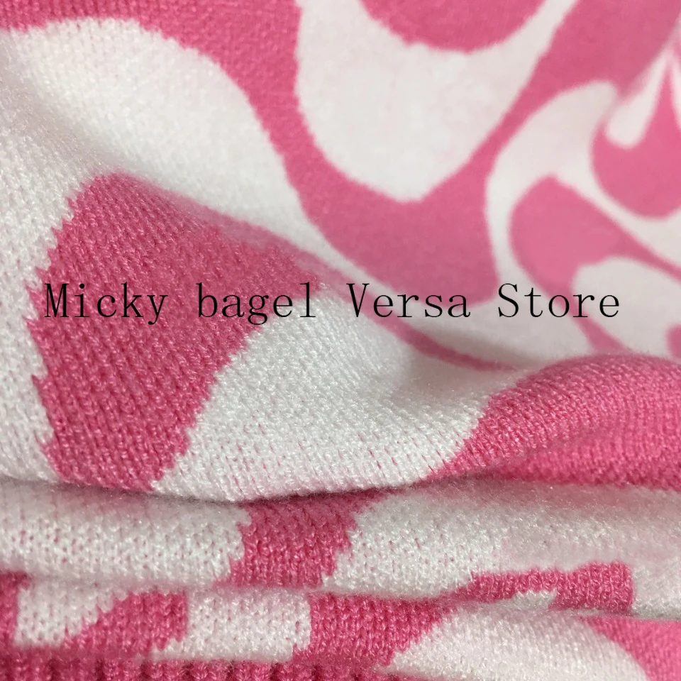 

luxury brand wavy letter printing fashion women's top temperament V-neck Versatile Single breasted long sleeve knitted cardigan