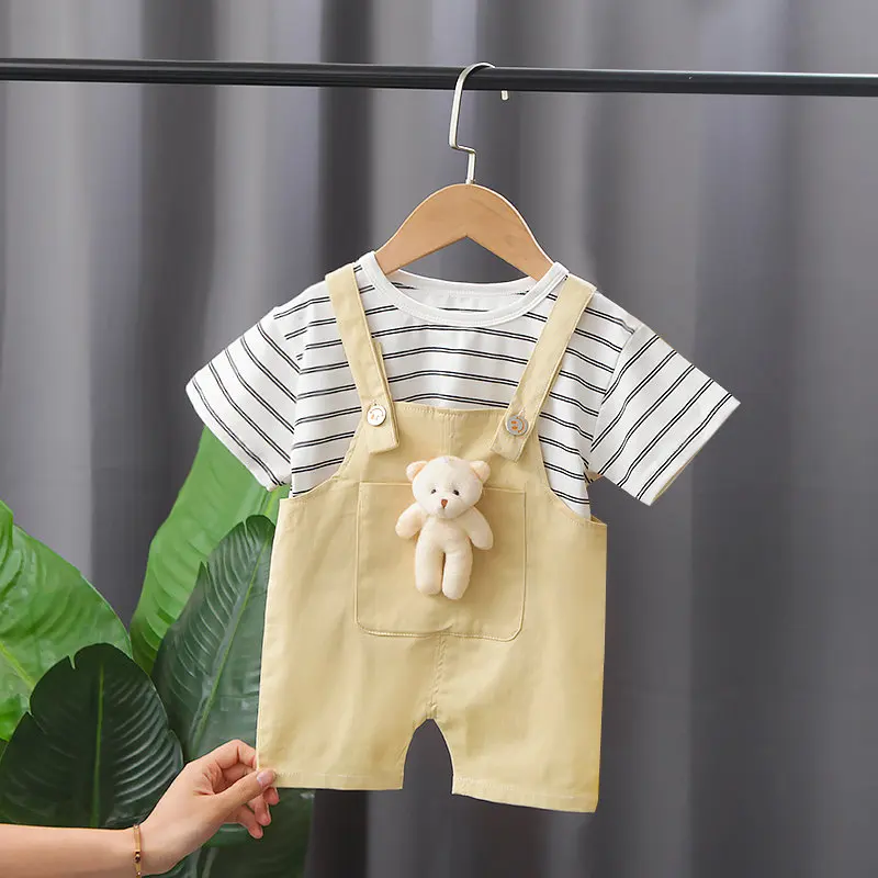 Милый комплект одежды для маленьких девочек и мальчиков комбинезон с мультяшным