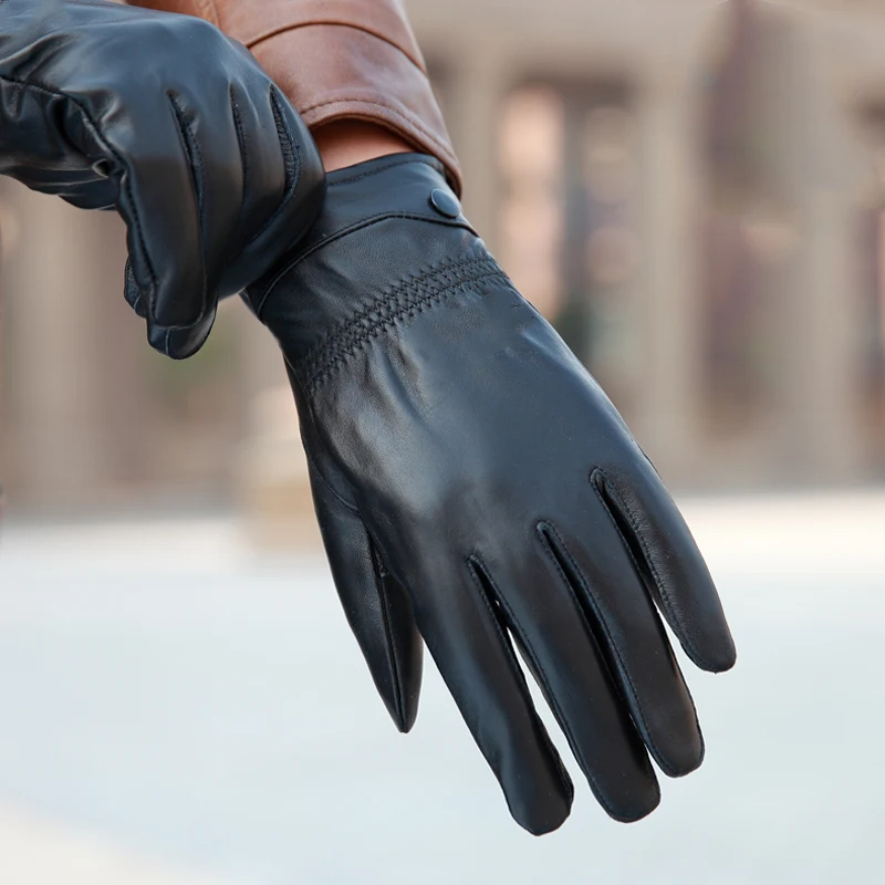 

Leather Gloves Touchscreen Inner Velet Windproof Waterproof WarmThermal Glove Mittens Autumn Winter Gloves Women Men 23.5*10cm