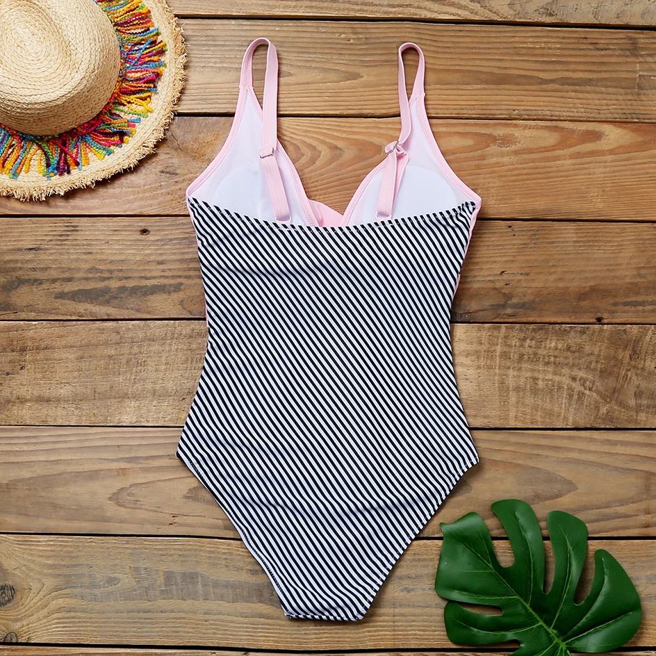 

Sexy Plus Size Swimwear Women 2021 One Piece Swimsuit Black Retro Swimming Wear for Bathing Suits monokini maillot de bain femme