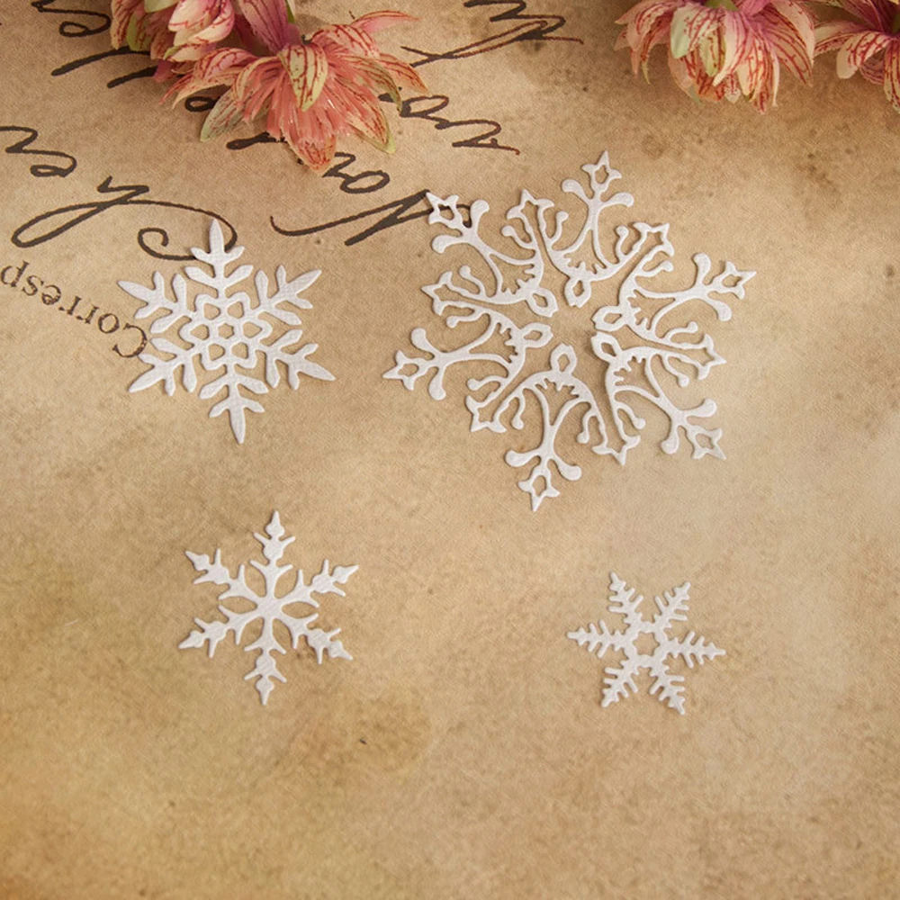 

4pcs/set Snowflake Metal Cutting Dies DIY Scrapbooking Crafts Photo Album Paper Cards Christmas Embossing Stencils Template