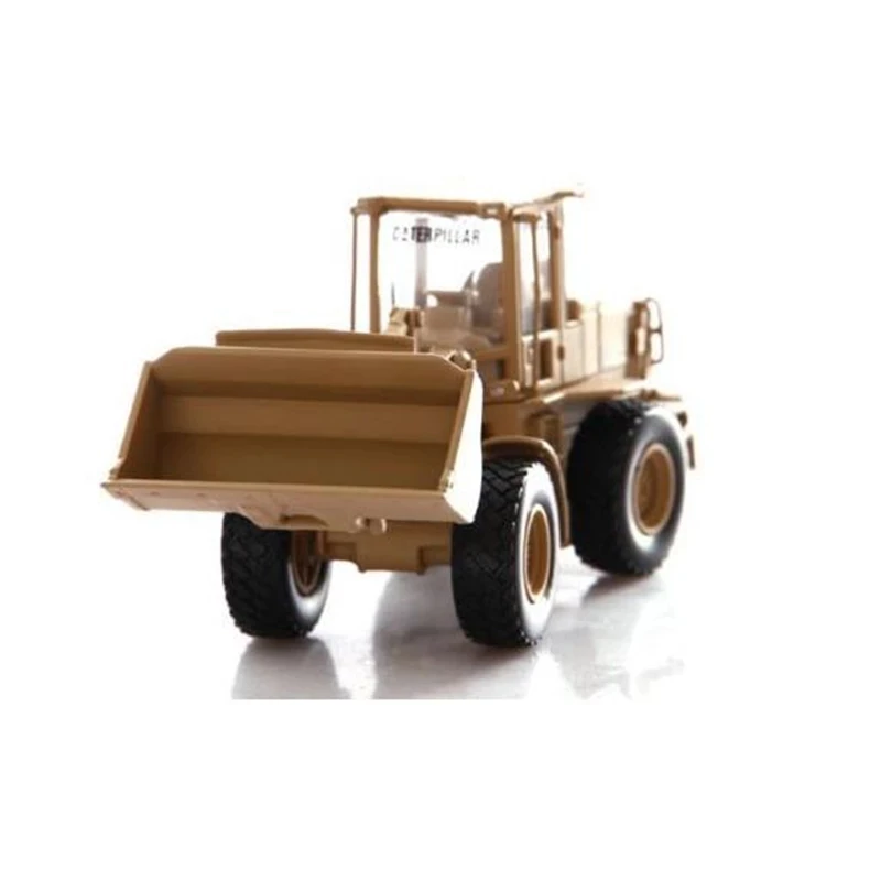 

In Store Collection 1/50 Caterpillar Cat 55250 Military 924H Versalink Wheel Loader Diecast Model