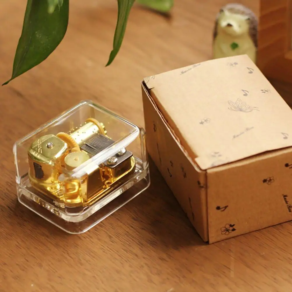 

Transparent Square Music Box Hand Crank Jingle Bells/Wedding March/Happy Birthday Mom Dad Gift Birthday Gift Christmas Gift