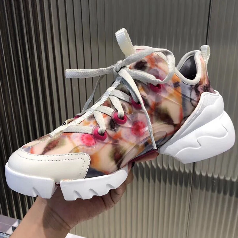 Кроссовки женские спортивные Повседневные Дышащие на толстой подошве с цветами