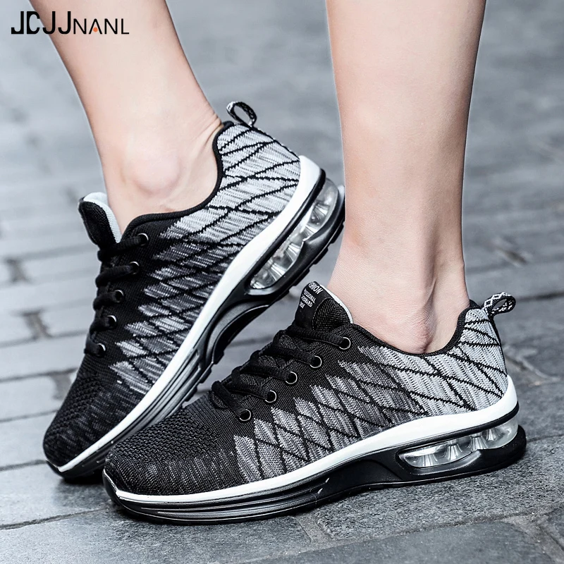 Мужские кроссовки дышащая повседневная обувь нескользящая удобная для бега