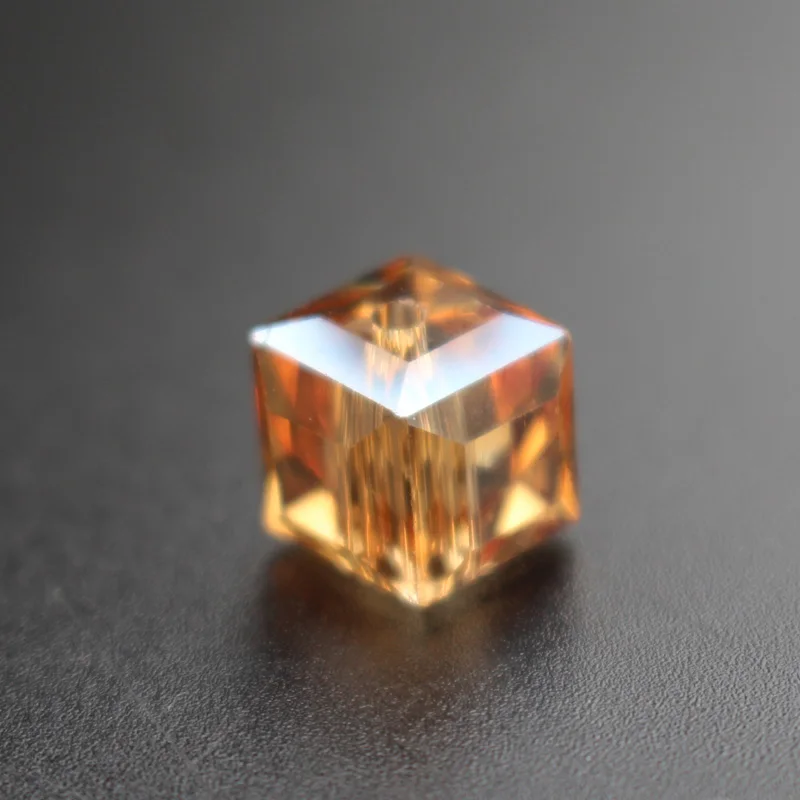 Бусины стеклянные квадратные 10 мм для изготовления ювелирных изделий 20 шт./лот |