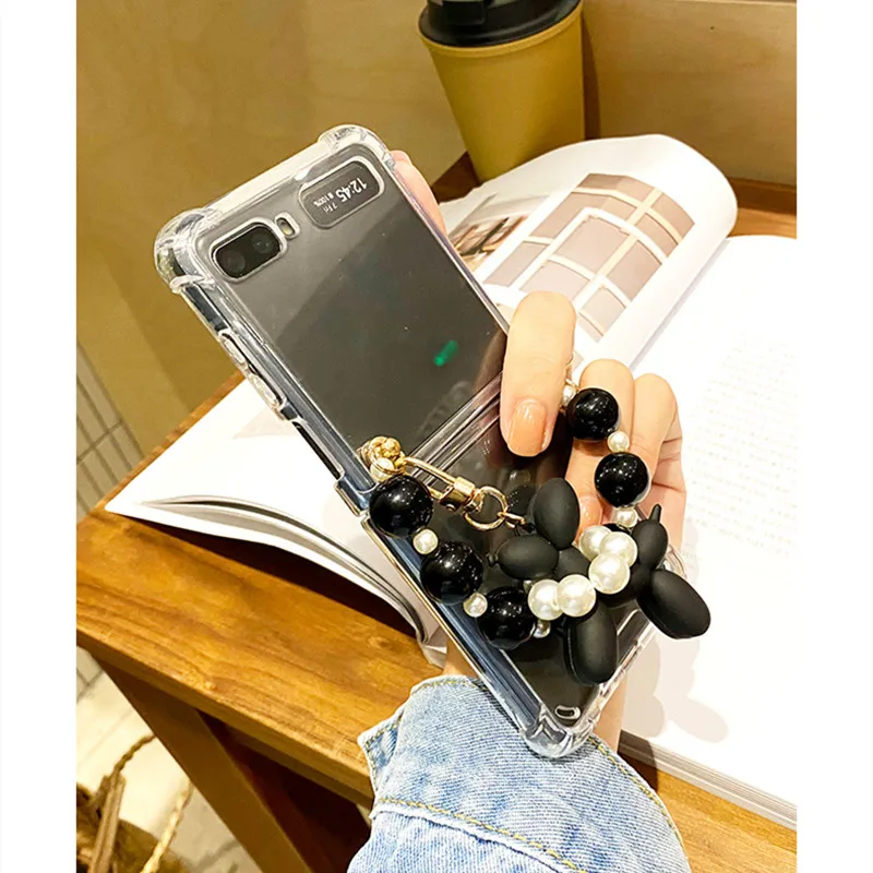 Luxury Fashion Dog Hand Chain Clear Case For Samsung Galaxy Z Flip 5 Z Flip 4 Z Flip 3 Case Funda for Galaxy Z Flip 5G Etui Capa