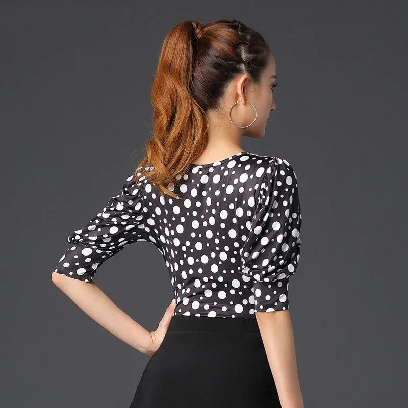 

Latin Dance Shirts Lady Fashion Wave Point V-Neck Top Women Cha Cha Rumba Tango Salsa Dancing Practice Show Clothes DNV13229