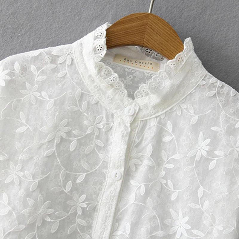 

Spring Autumn Casual Sweet White Shirt Women Loose Turn Down Collar Floral Embroidery Long Sleeved Female Mid Length Tops U075
