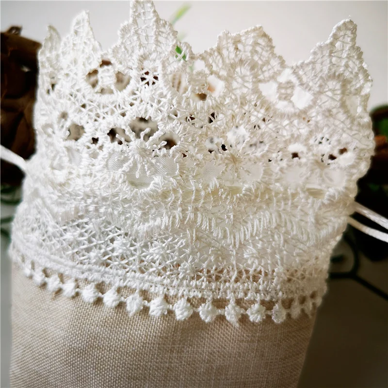 

50pcs Christmas Packaging Lace Jewelry Gift Bag Candy Dargee Drawstring Bag for Home Holiday Party DIY Decoration Wedding Bags