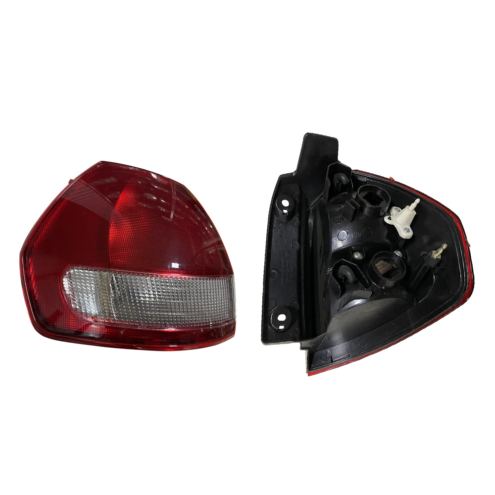 Car Taillight For Nissan Wingioad AD Wagon Y11 1999-2005 A Pair Tail Lamp