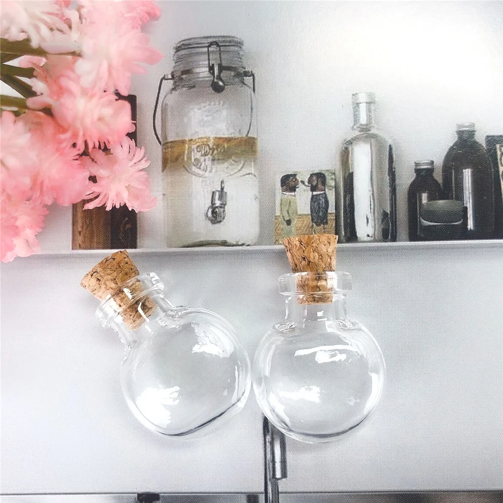 100Pcs 2ml Small Hyaline Flat Round Glass Bottles with Cork Art Craft Perfume Wishing Travel Vials Trinket Pendant Exhibits