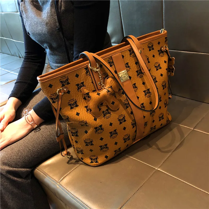 

Genuine Leather Women Buckets 2021 New Fashion Larger Capacity Handbags Ladies Designer Purse and Handbags Channels Handbags Cc