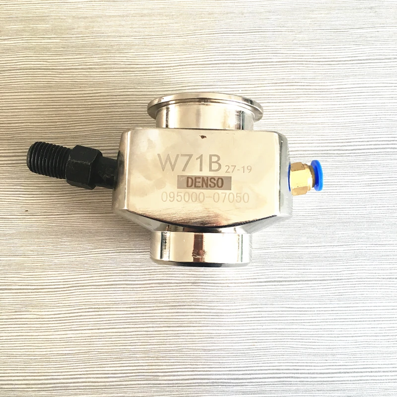 Инструмент для зажима инжектора общей топливной магистрали инжекторов DENSSO G3 D720