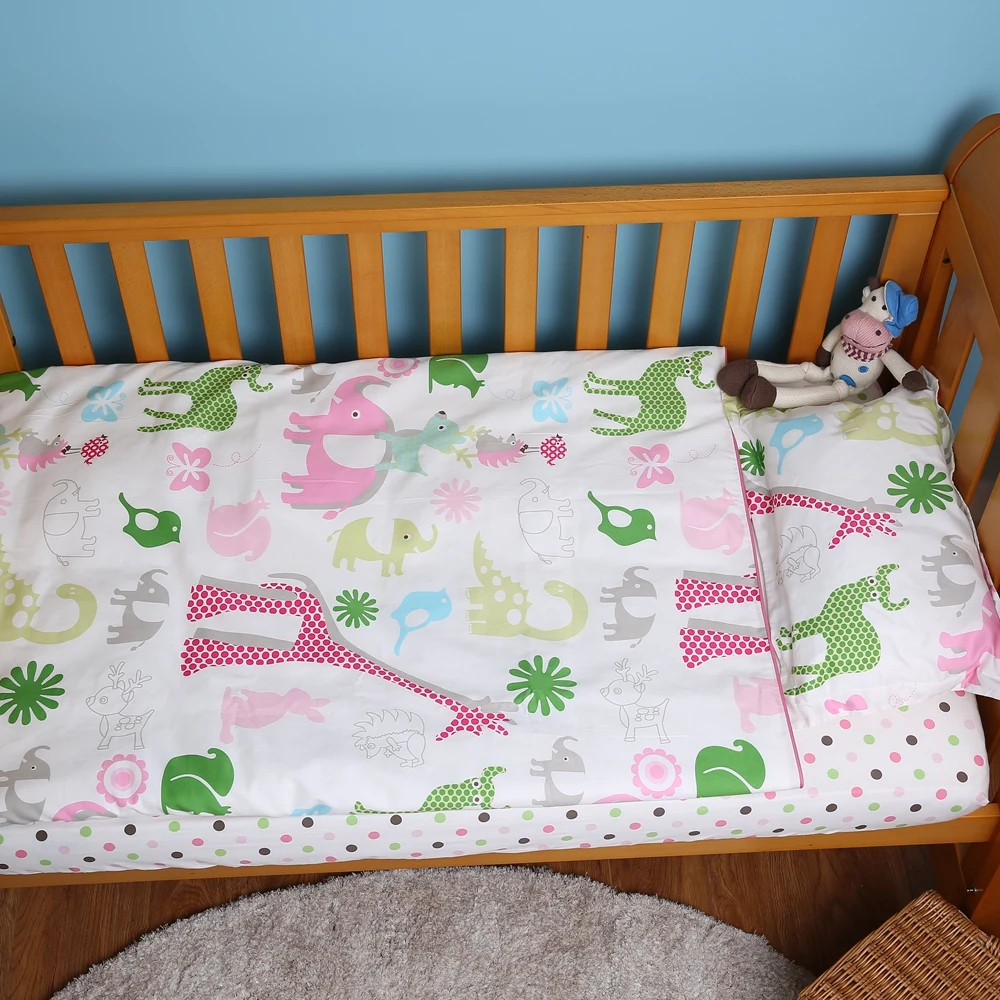 Комплект постельного белья для детской кроватки i baby из 4 предметов простыни