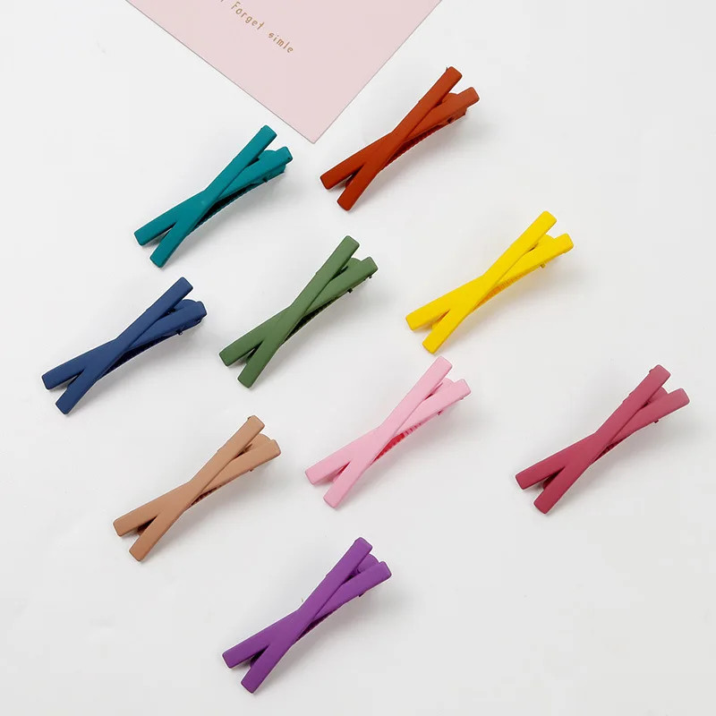 

1pc Candy Color Cross Bang Clip Fashion Simple Girls Acrylic Hair Pin X Shape Word Clip Frosted Women Hair Pin Cute Sweet Style