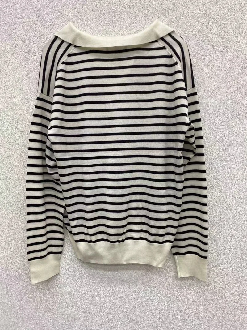 

Wool-blend Open-neck Loose-knit Woman Sweaters