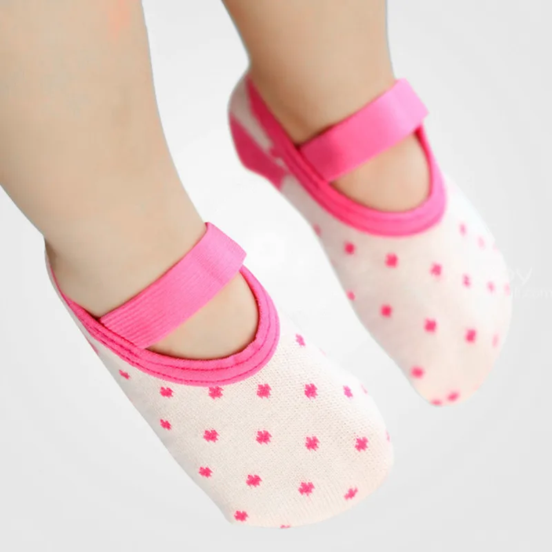 

Baby Sock Shoes For Winter Thick Cotton Animal Styles Cute Baby Floor Shoes Anti-slip First Walkers 1-3 Years