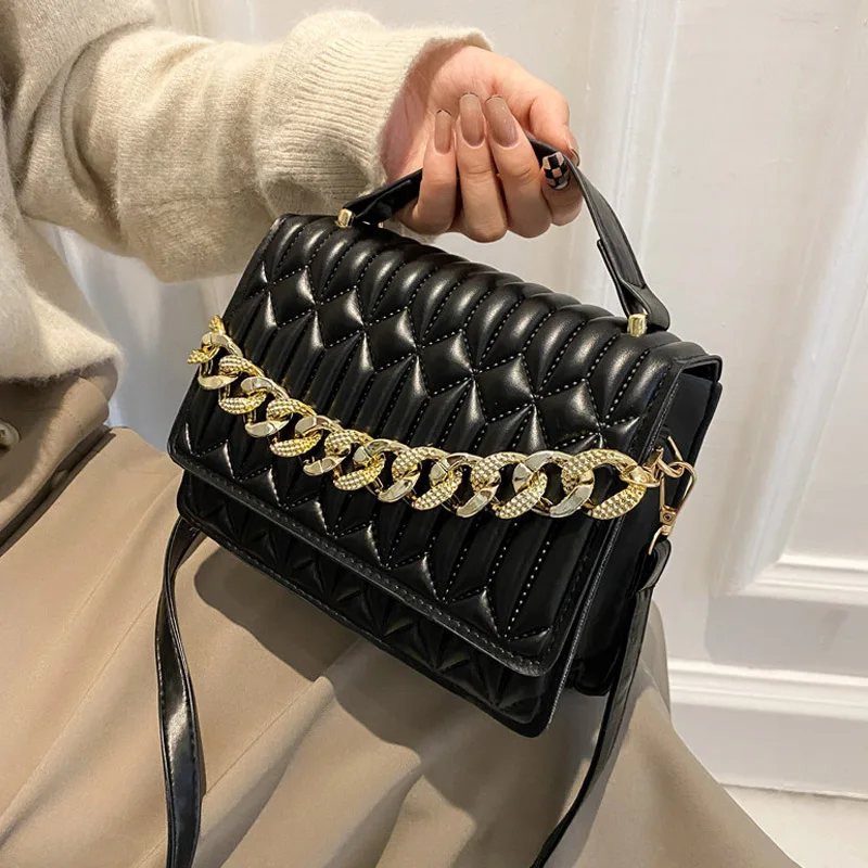 

Женские роскошные кожаные сумки на плечо с цепочкой, брендовая дизайнерская сумка через плечо с бриллиантами, однотонная модная сумка, модн...