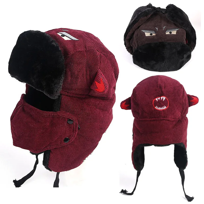 

Модная теплая зимняя шапка 2020 Россия, шапка-бомбер с мультяшной вышивкой, мужская и женская Лыжная маска, шапка-ушанка из искусственного мех...