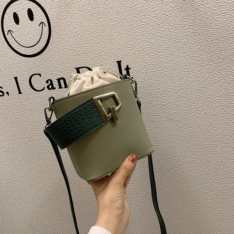 Летняя женская сумка-мешок сумка-мессенджер с клапаном сумка известный бренд