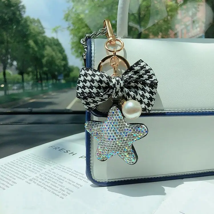 

Love Five-Pointed Star Diamond Drilling Wafer Ball Car Keychain Ladies Gift Bow Rhinestone Bag Pendant Car Key Ring Car 2020