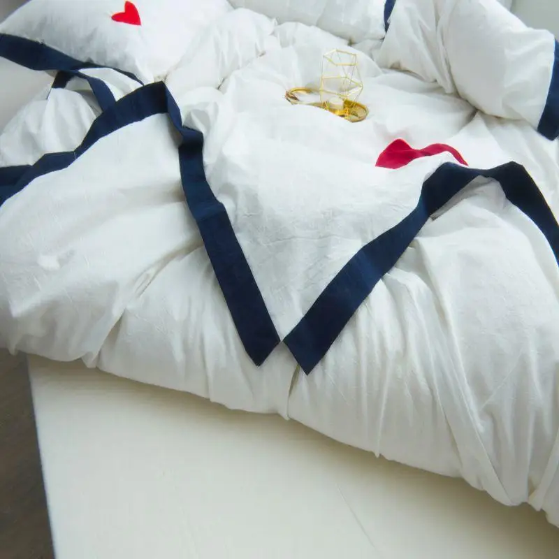 Комплект постельного белья желтого и белого цветов комплект мягкого с