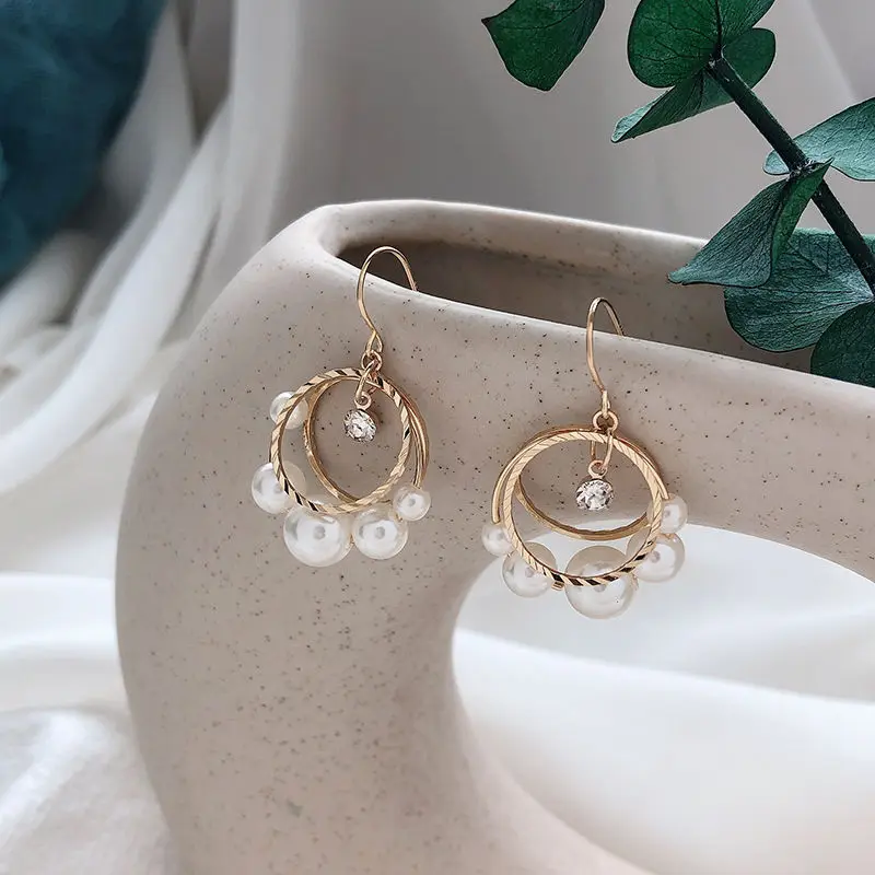 

Sweet Hollow Circle Pearl Earrings for Women Korean Fashion Zircon Multilayer Drop Earrings Party Trend Luxury Jewelry 2020 New