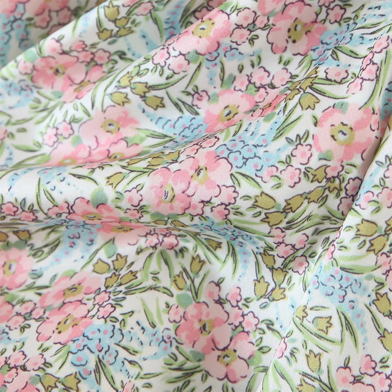 

YENKYE Sexy Lace Trim Floral Print Shorts Women Elastic High Waist Short Pants Female Summer Holiday Casual pantalones