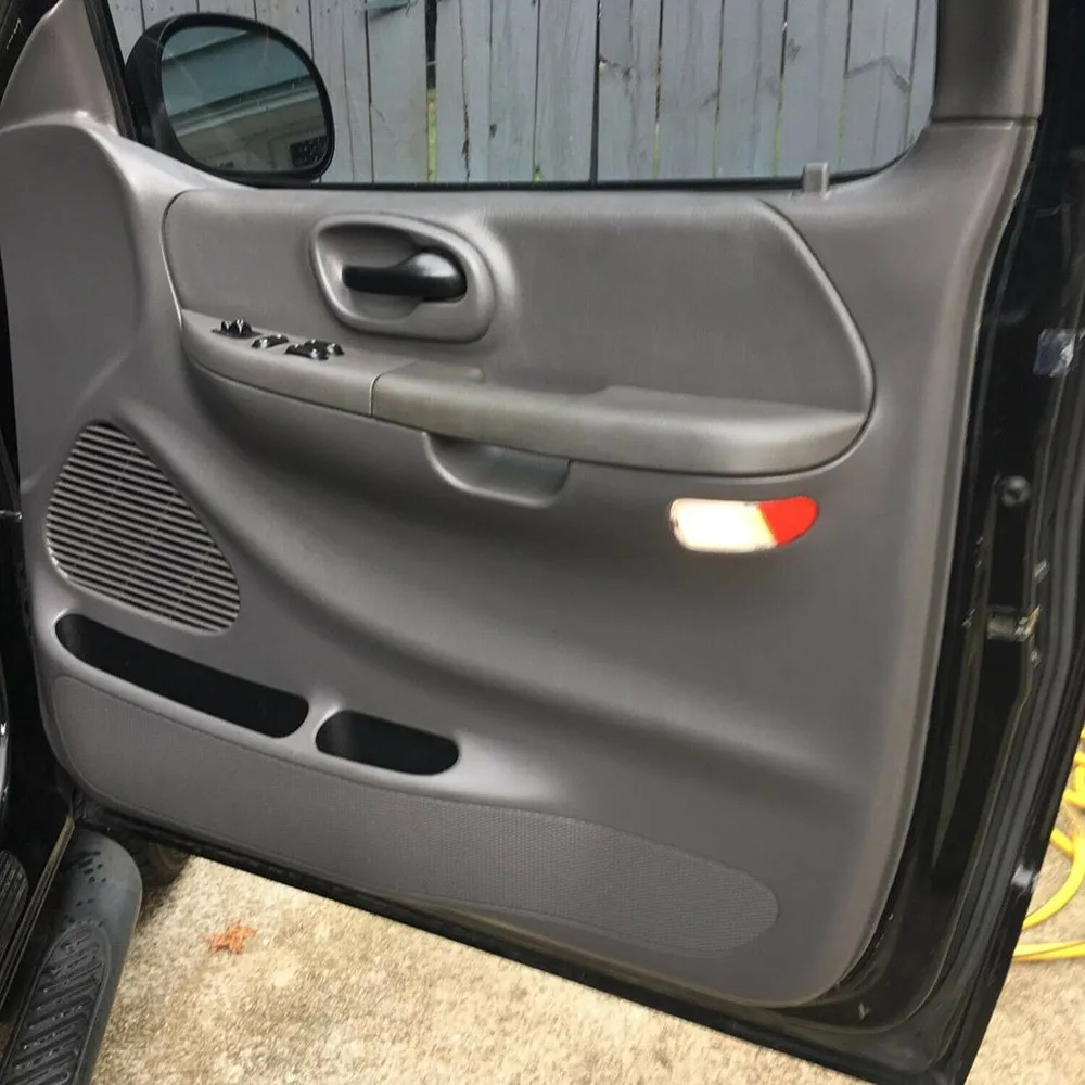 

1PCS Relfector Door Housing F150 For Interior Light Panel Passenger Side