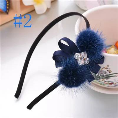 2 balls blue 1 шт., 2 стиля, Зимняя повязка на голову, циркон, камень, меховые шарики, лента для волос, женские Украшения для волос, лента для волос для девочек, аксессуары для волос - Цвет: 2 balls blue