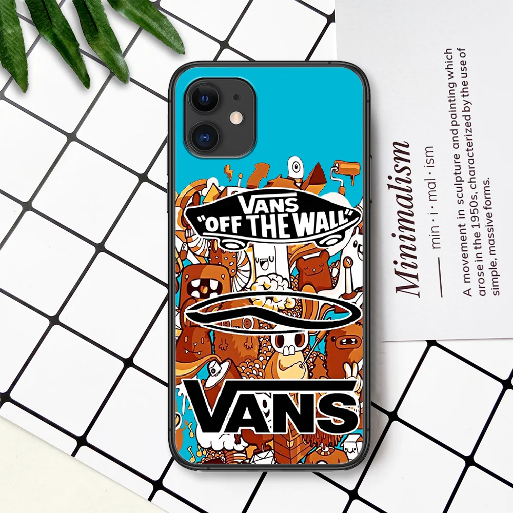 

Trend Skateboard Brand Vansing Phone Case For IPhone 4 4s 5 5S SE 5C 6 6S 7 8 Plus X XS XR 11 12 Mini Pro Max 2020 black Cell