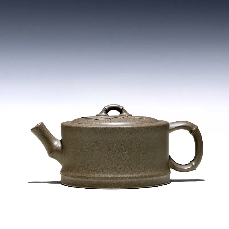 

Чайник из фиолетовой глины [Tao Yuan] из исинской сырой шахты, известный чайник Shen Wenjuan, полностью ручной работы, бамбуковый чайник qingduan 220 куб. См