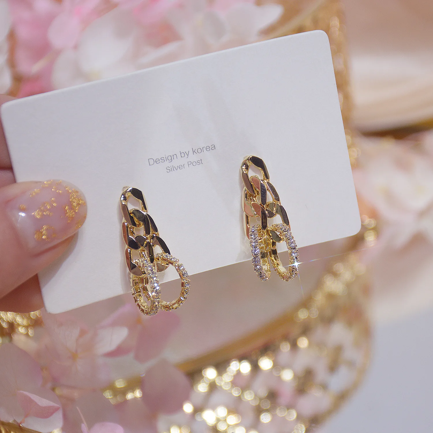 

Ins Hot Sale Luxury 14K Real Gold Chain Simple Ring Stud Earrings for Women Cubic Zircon ZCelegant Earrings