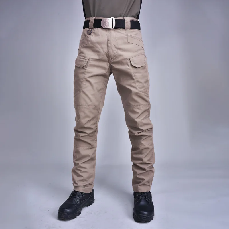 

2020 the spring and autumn period and the military uniform pants pocket grid fabric more fashionable to wear overalls