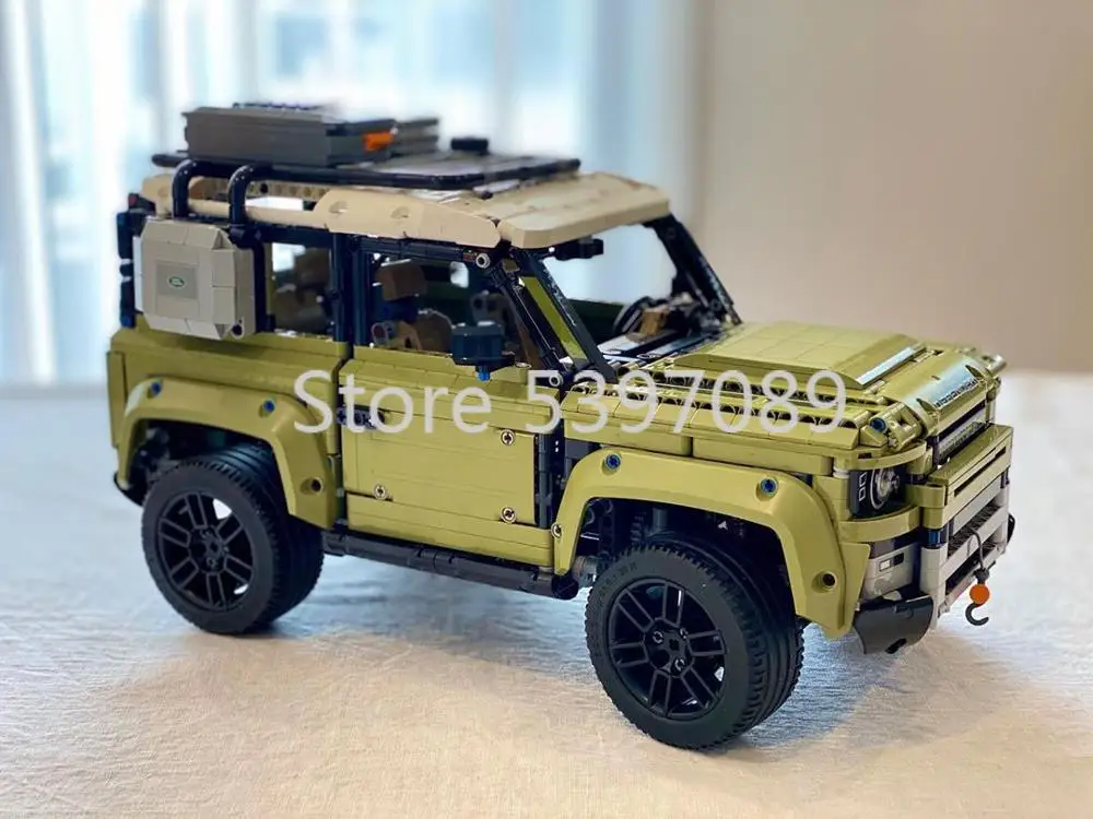 Строительные блоки для автомобилей Land Rover Defender совместимые с Legoing 93018 в наличии